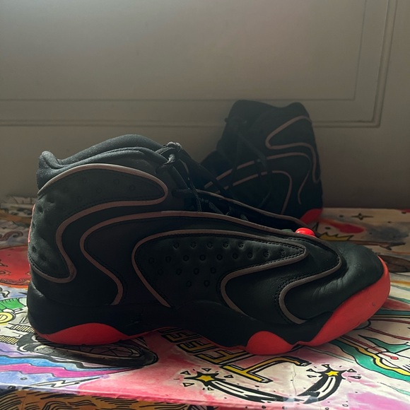 Melody Ehsani/Jordan Black and Red Sneakers with Green Details - Picture 3 of 4